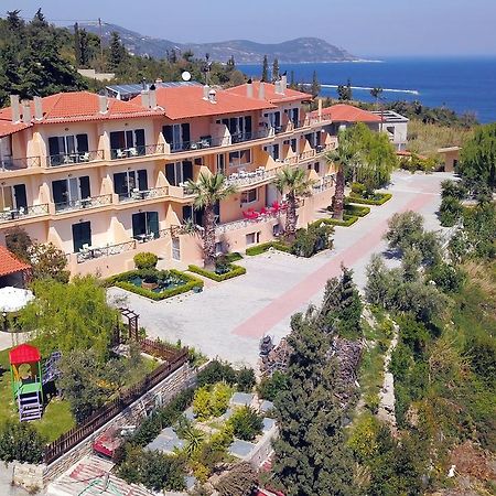 Panorama Hotel Platána Екстериор снимка