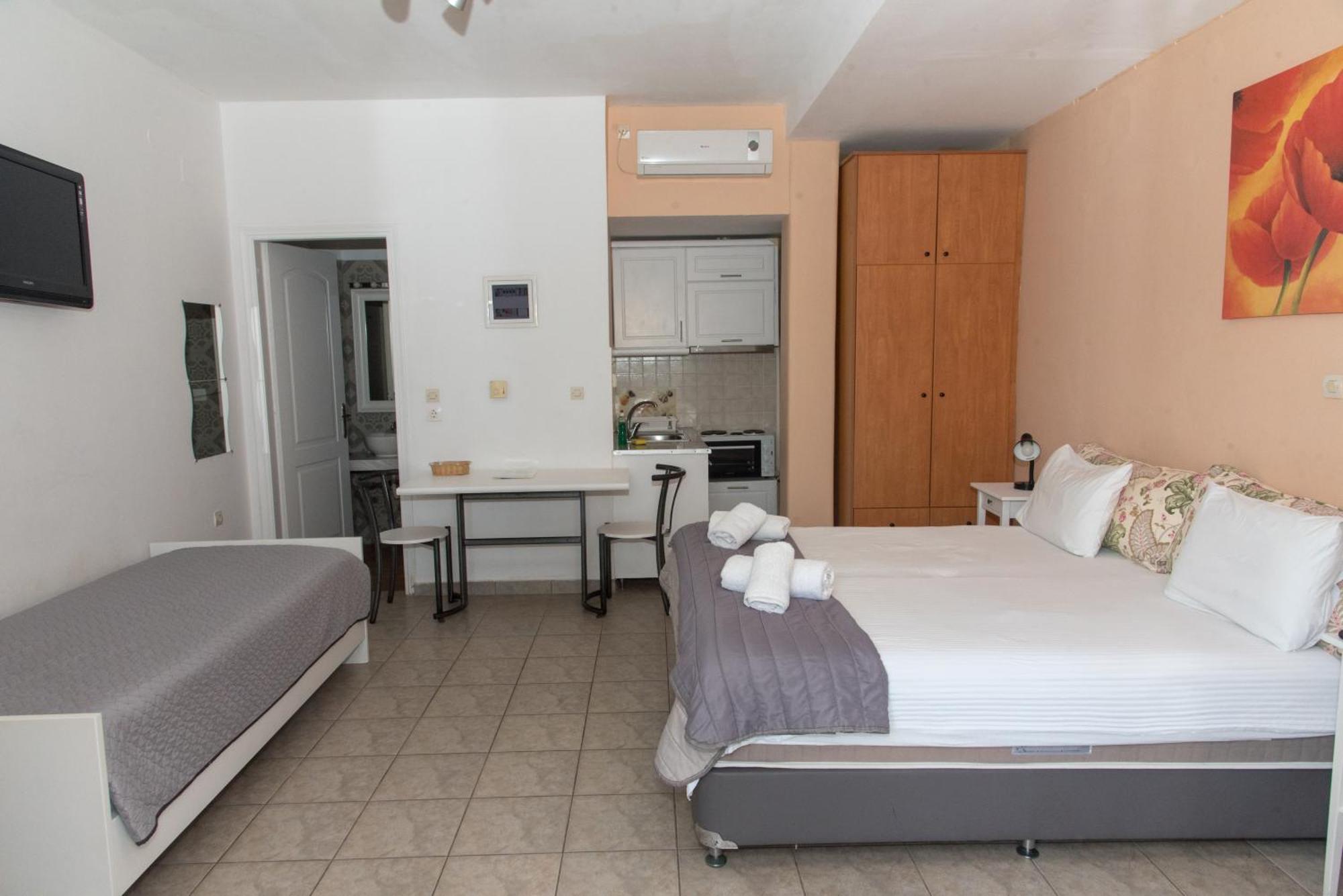 Panorama Hotel Platána Екстериор снимка
