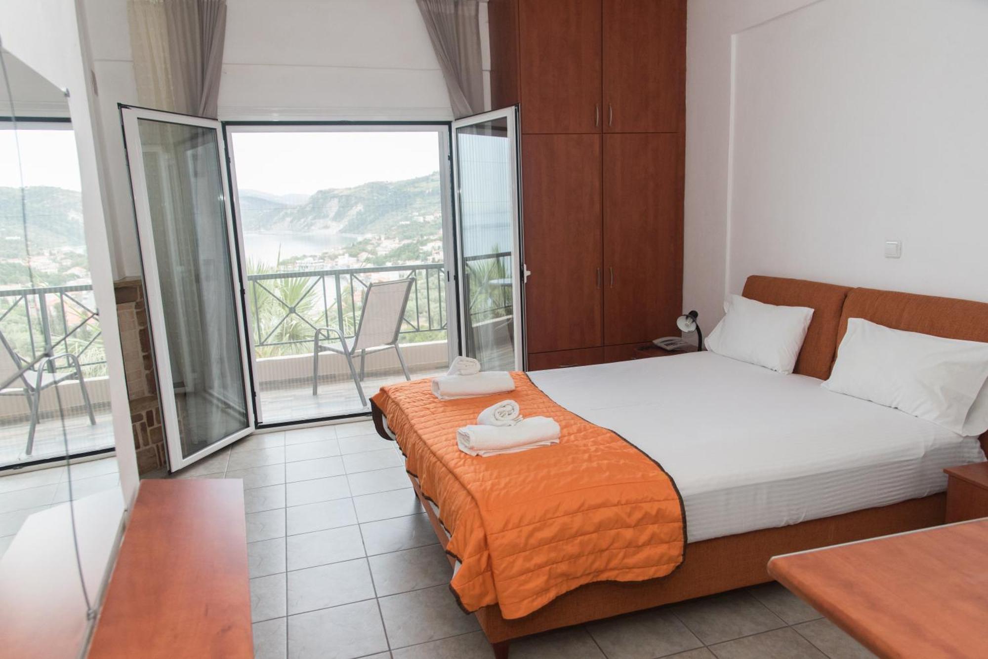 Panorama Hotel Platána Екстериор снимка