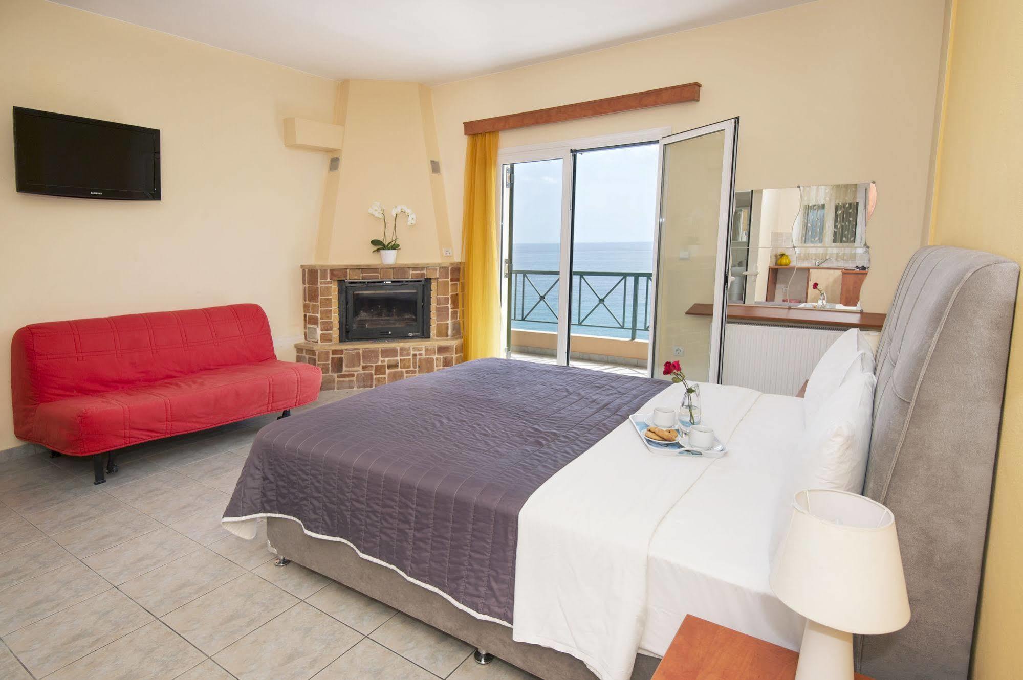 Panorama Hotel Platána Екстериор снимка